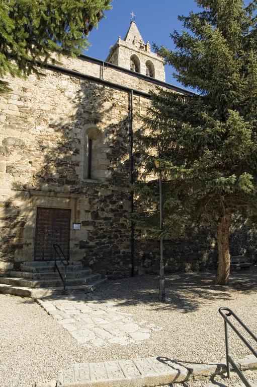 Alberg Anna Maria Janer Льивия Экстерьер фото