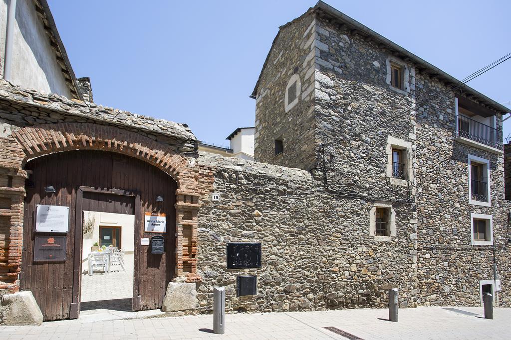 Alberg Anna Maria Janer Льивия Экстерьер фото